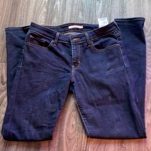 Levi’s 711 Skinny Jeans